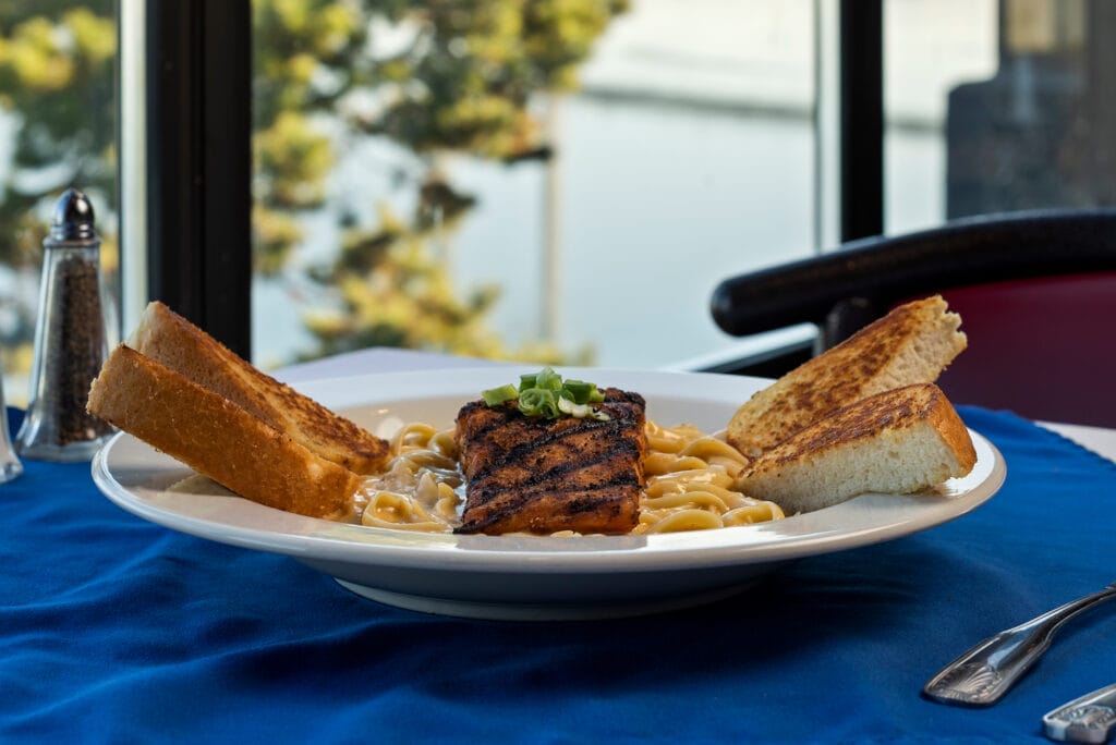 crows nest blackened salmon fettuccine (1)