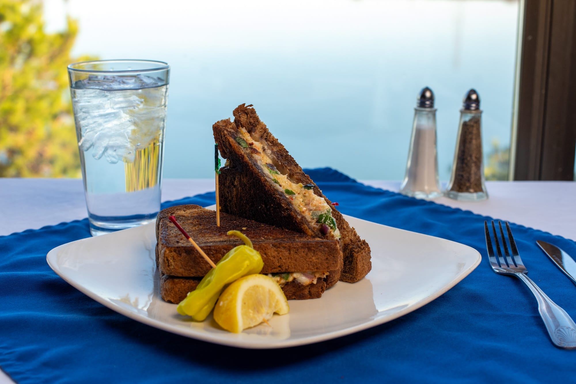 crows nest crab melt (5)
